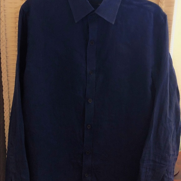 Paresh Lamba Slim Fit. Very Nice. - Picture 4 of 4